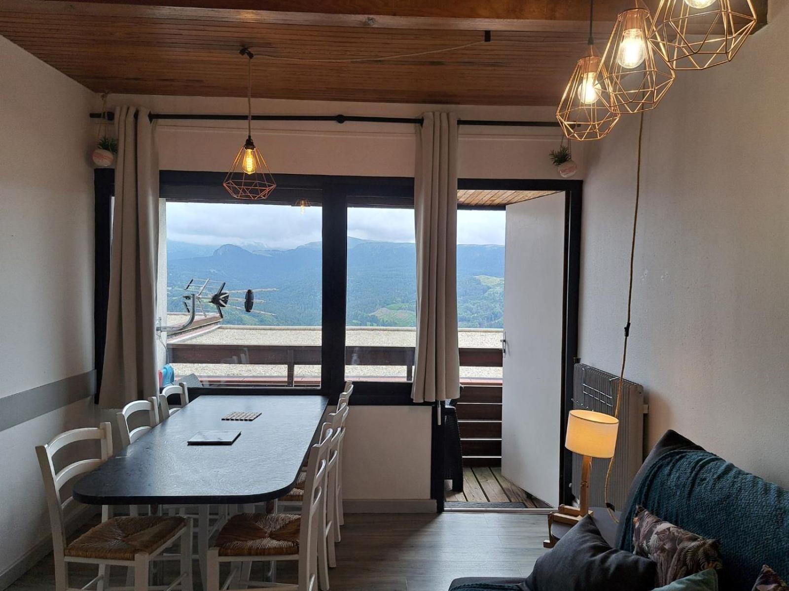 Appartement Duplex Avec Vue Sur Le Sancy Et Garage Couvert Murat-le-Quaire Dış mekan fotoğraf